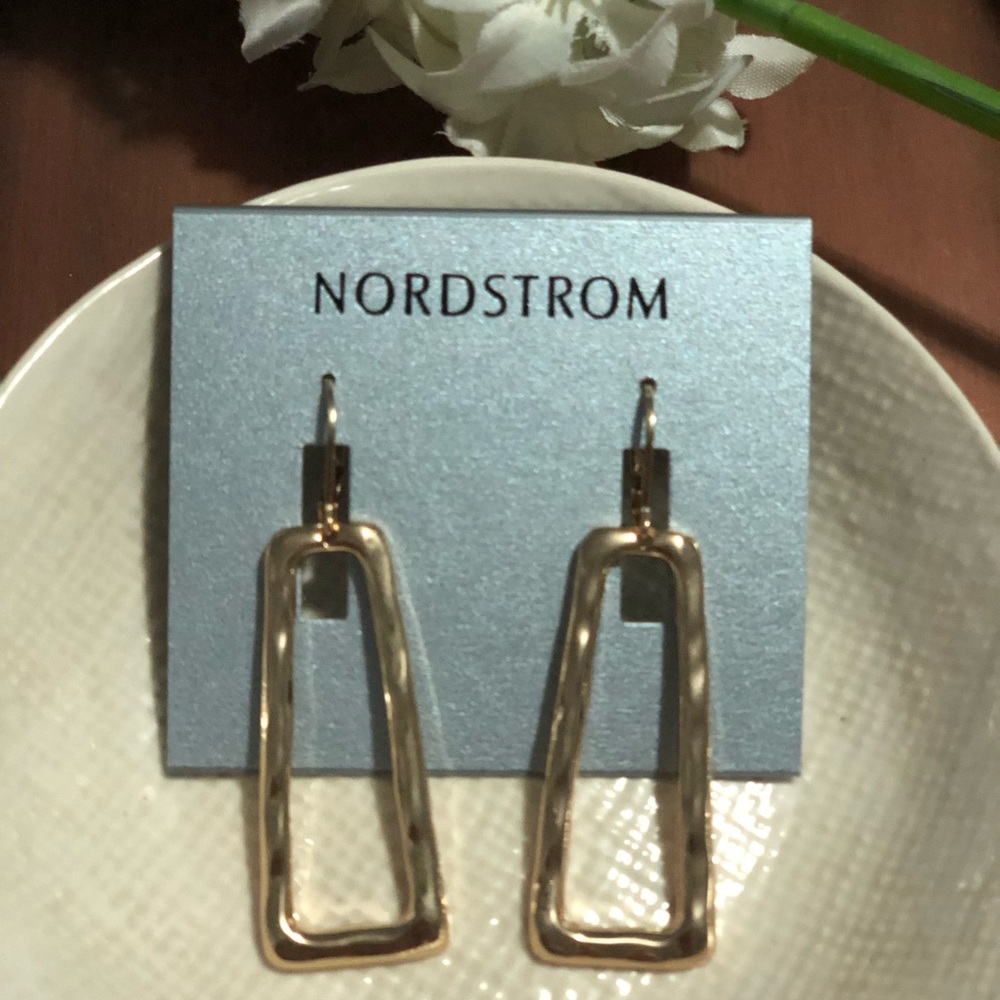 Nordstrom dangling Earrings!